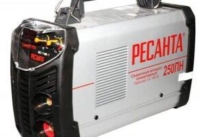 Сварочный инвертор «РЕСАНТА САИ 250ПН»