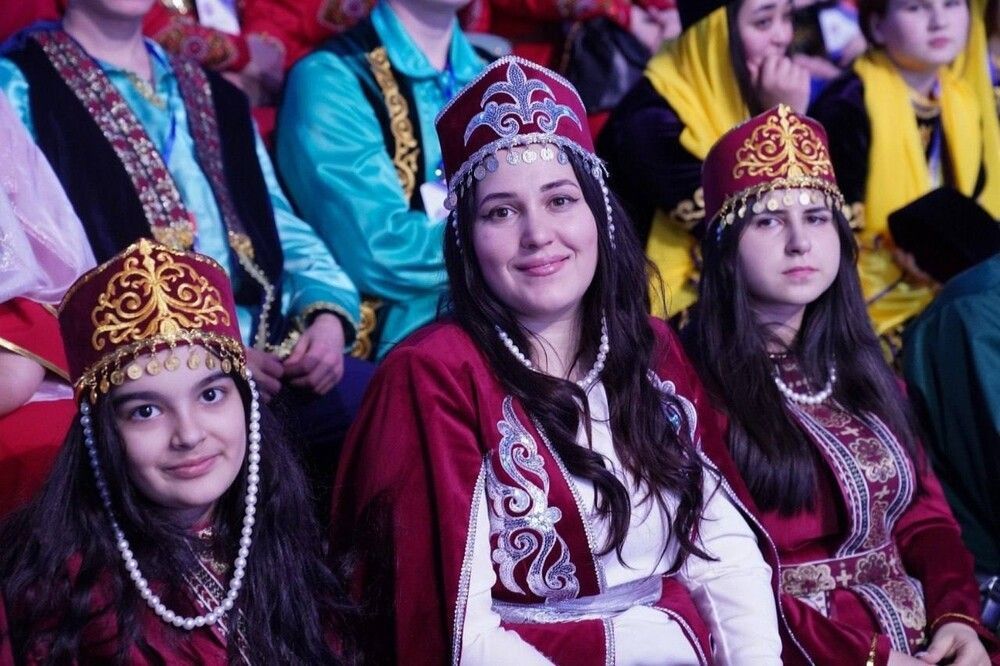 Национальное разнообразие. Республика саха якутия якуты. Национальное разнообразие. Многонациональный народ россии. Национальное разнообразие.