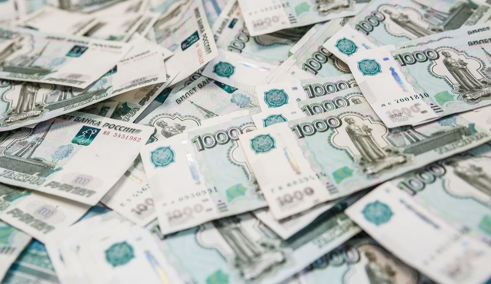 Жительница Кузбасса едва не лишилась миллиона рублей из-за мошенников