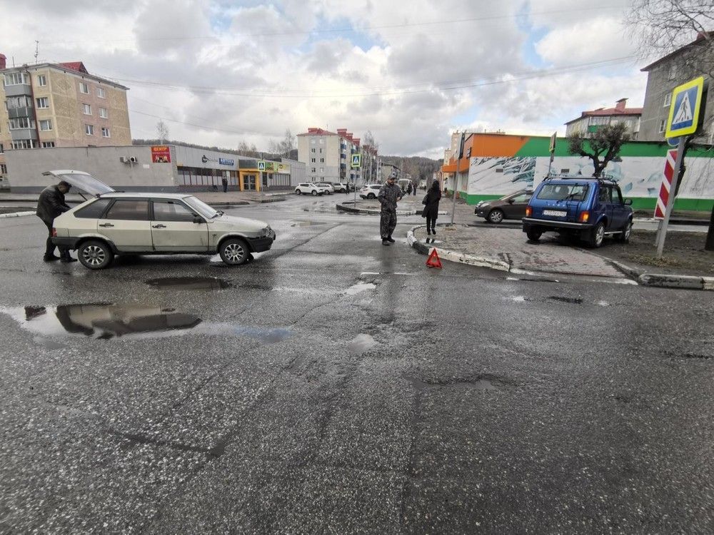 За прошедшую неделю в городе произошло 5 дорожно - транспортных происшествий, в которых пострадали только транспортные средства.