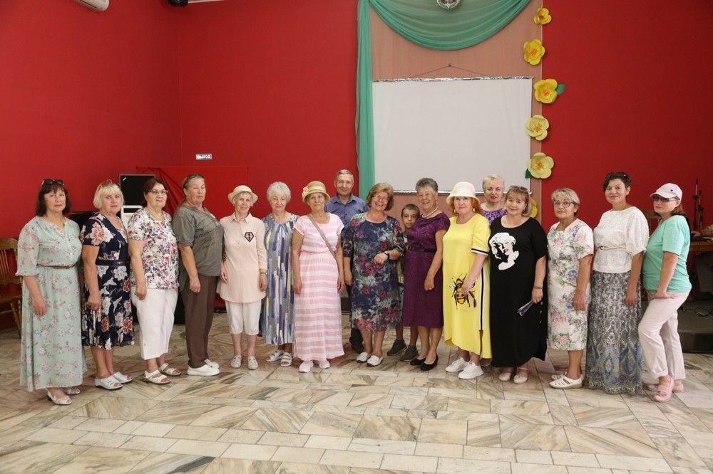 «Город нашей мечты!» праздничная программа прошла в зале торжеств ДК им. В.И. Ленина