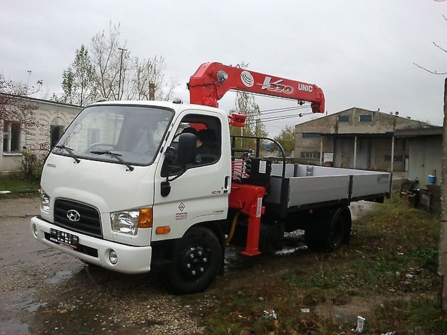 Манипулятор unic urv 373. Исузу манипулятор 3т. Хендай hd 170. Манипулятор 3 т. Манипулятор бортовой 7т, стрела 3т.