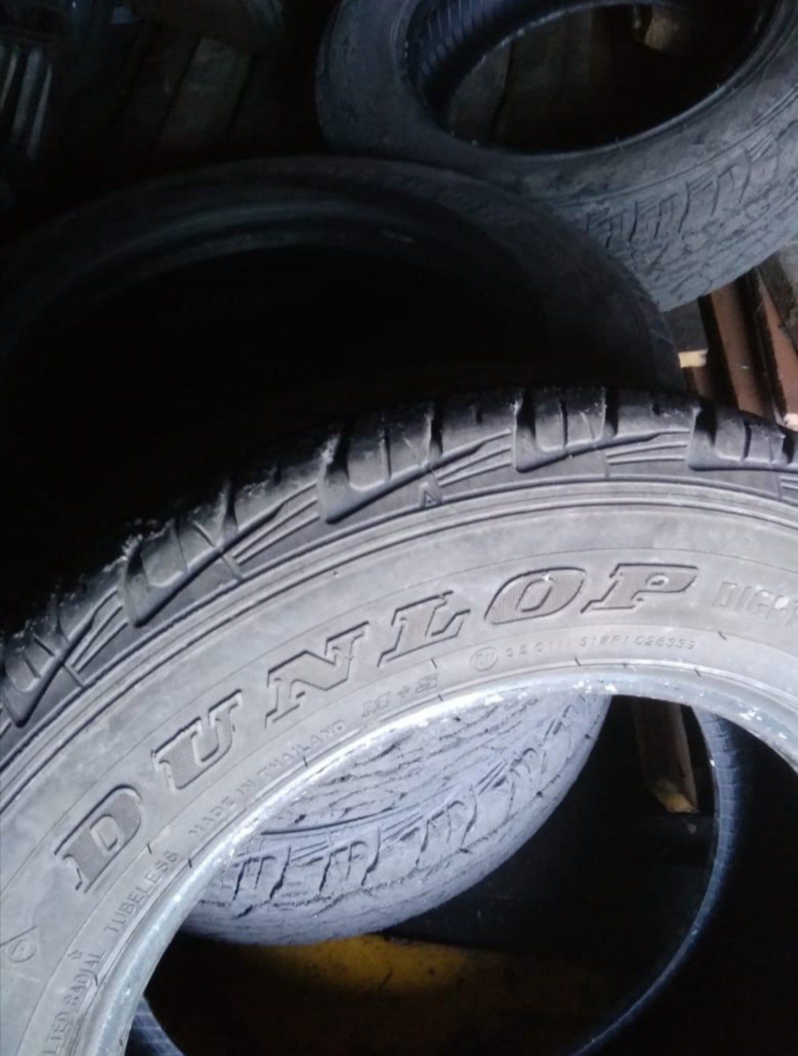 Шины междуреченск. 215/65 R16 Dunlop лето. Шины Dunlop 215/65 r16 лето. Dunlop 215/65/16 бу