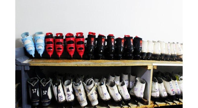 Прокат коньков