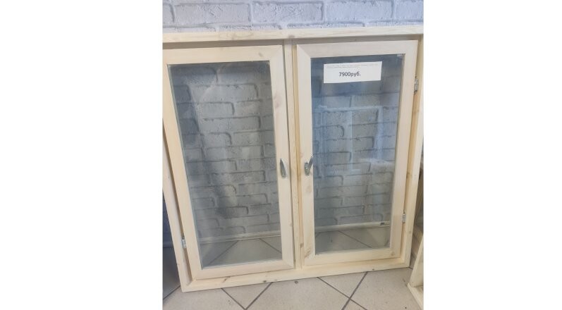Окно деревянное со стеклопакетом
