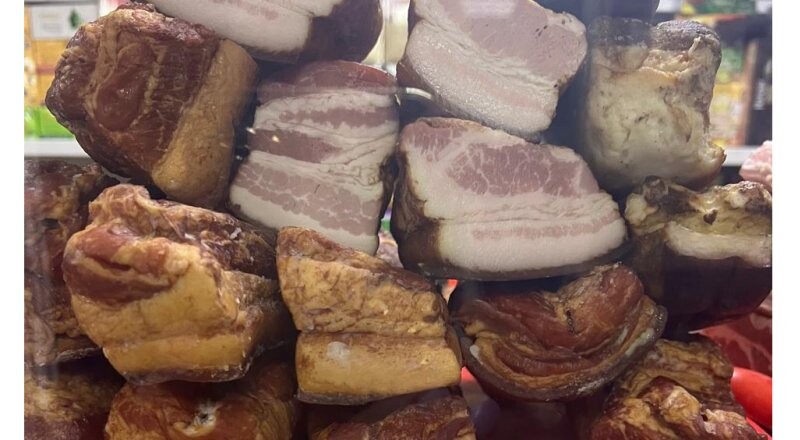 Сало копченое на дровах