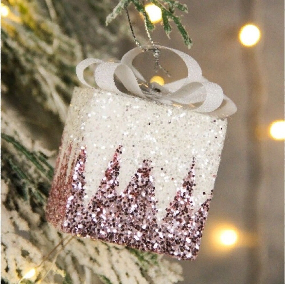 Украшение елочное  Кубик  с шариками розовый