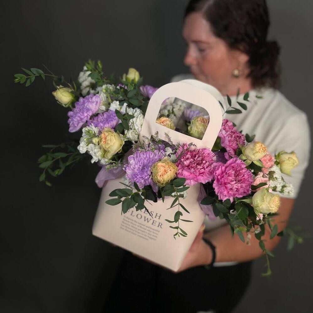 Стильная сумочка «Свежие цветы»