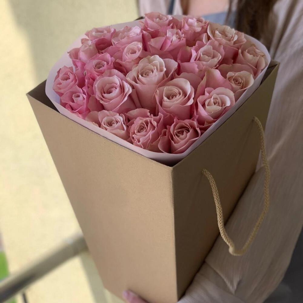 Роза Эквадор в коробе