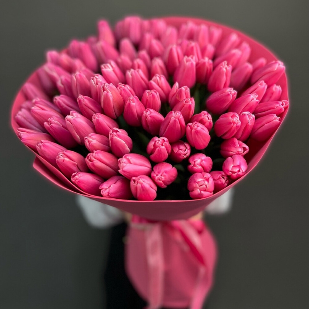 Большой букет тюльпанов