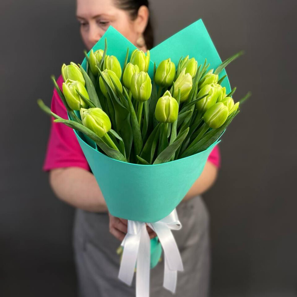 Букет из пионовидных тюльпанов