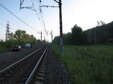 Погиб на месте: пьяный молодой человек попал под колеса электрички в Кузбассе