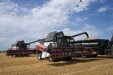 Аграрии Кузбасса буквально отвоевывают у природы уборку урожая